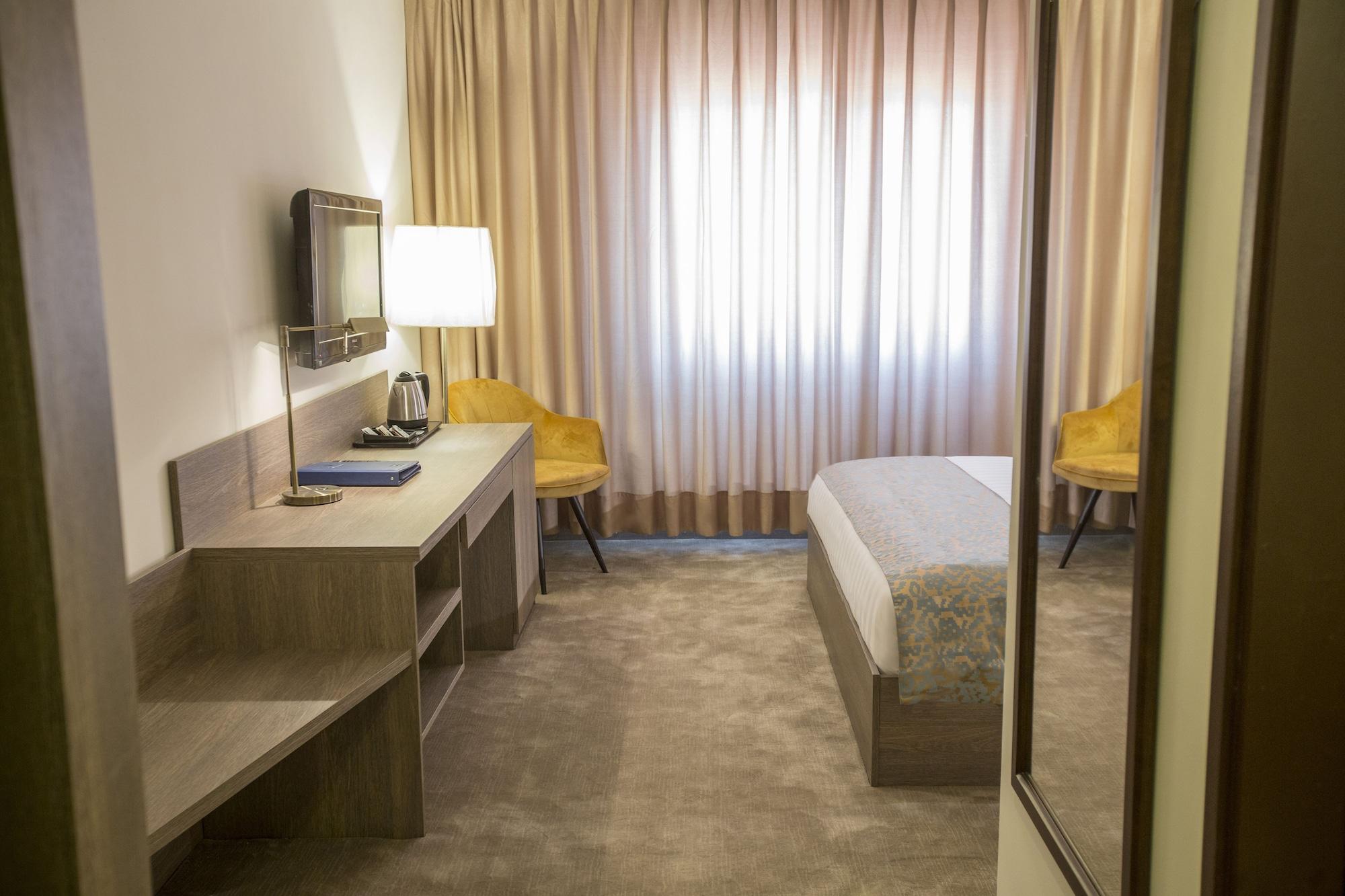 The Sanrock Hotel アンマン エクステリア 写真