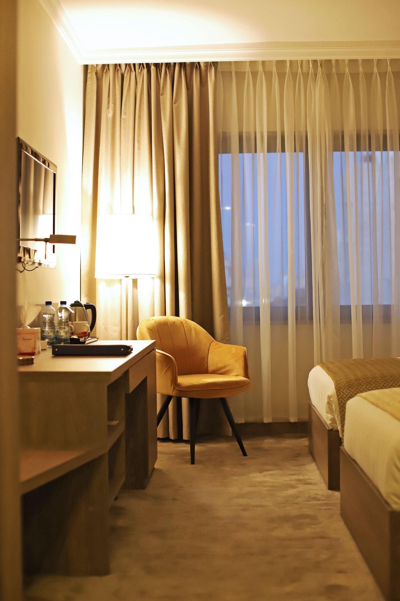 The Sanrock Hotel アンマン エクステリア 写真