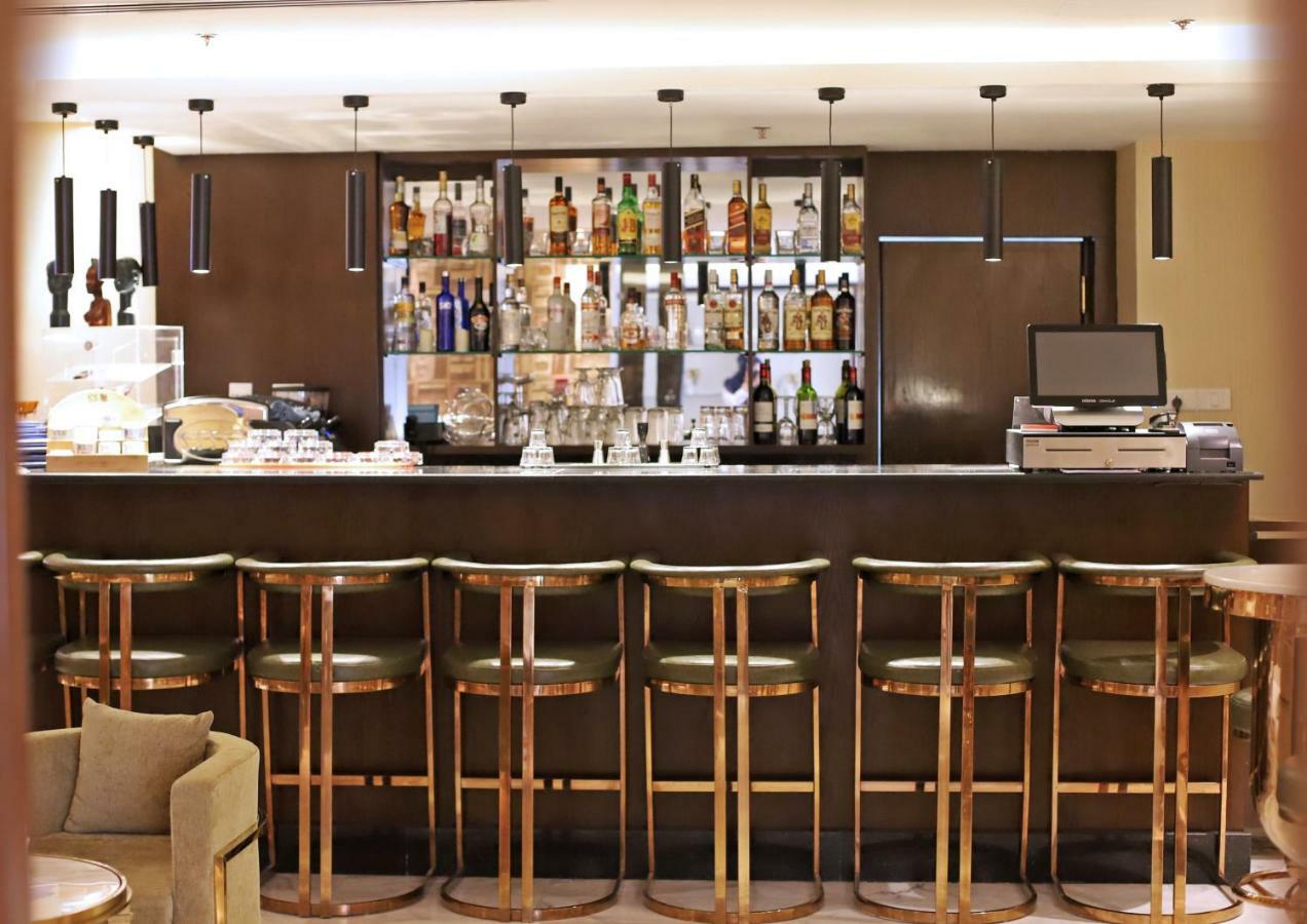 The Sanrock Hotel アンマン エクステリア 写真